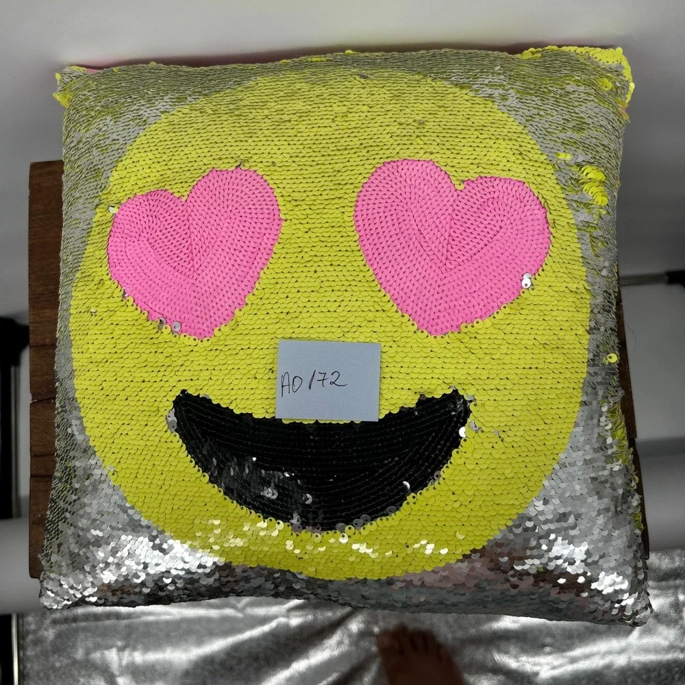 Justice Kids Reversible Sequin Emoji Heart Eyes Throw Pillow Pink Yellow Silver‎